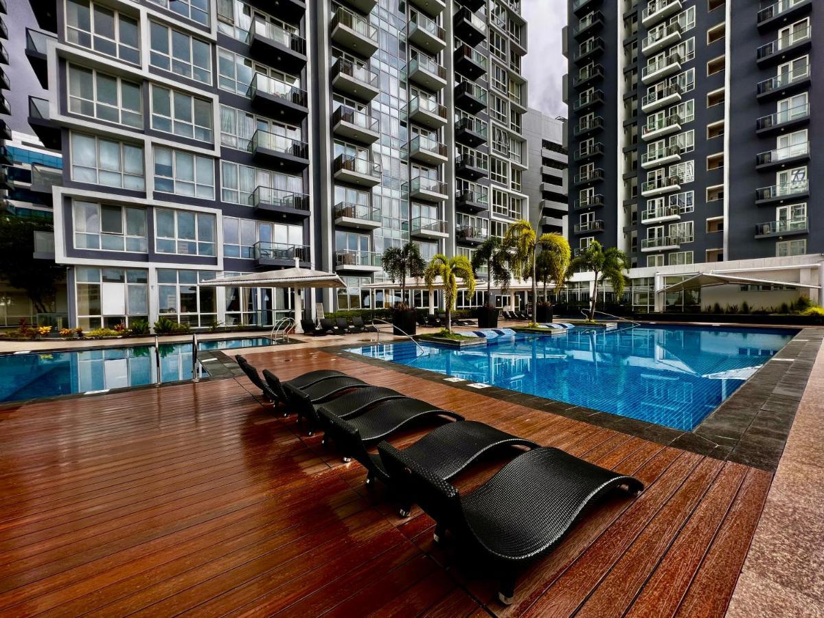 1Br Mactan New Town Apartments Ocean View, Free Pool, Free Beach, Near Airport Punta Engano  Exterior photo